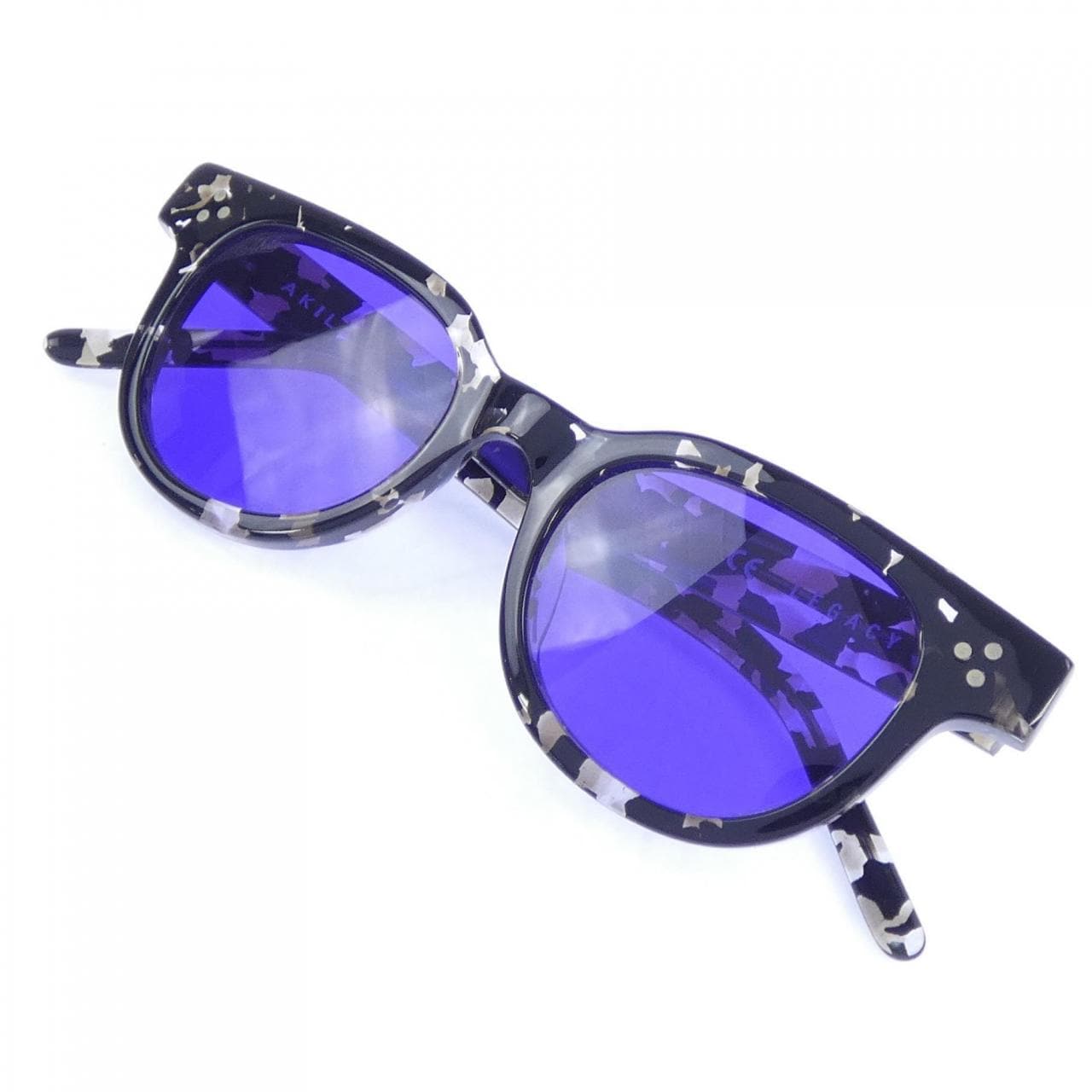 AKILA LEGACY SUNGLASSES