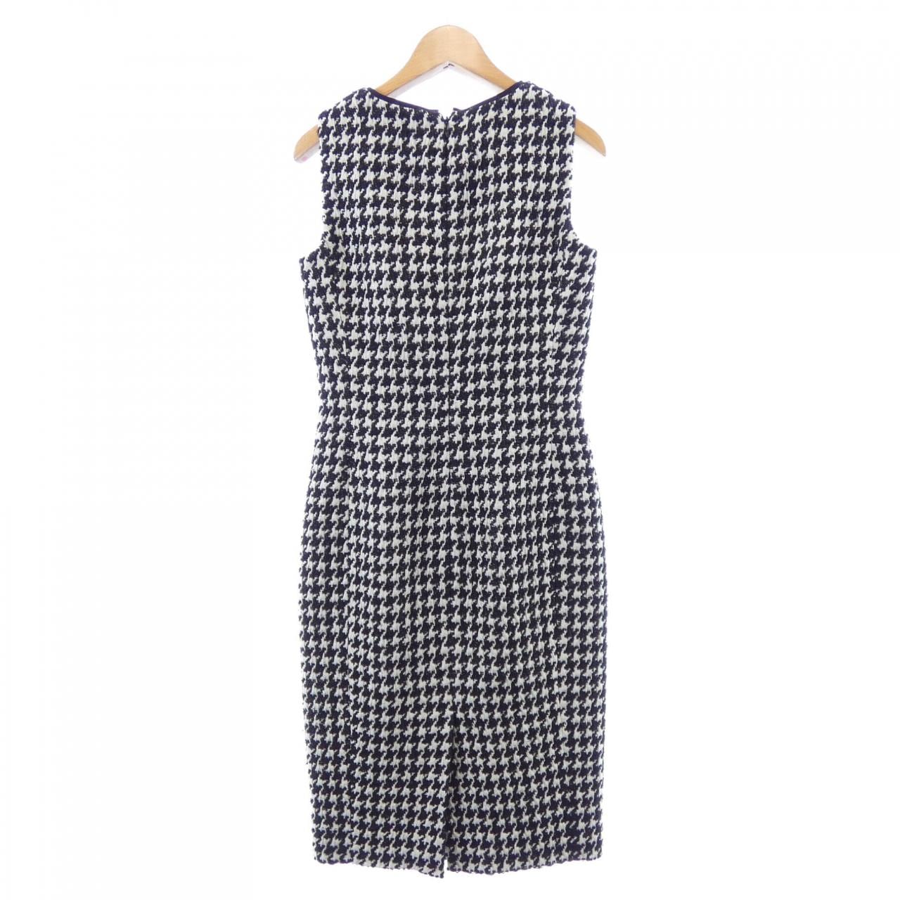 サルヴァトーレフェラガモ SALVATORE FERRAGAMO ワンピース