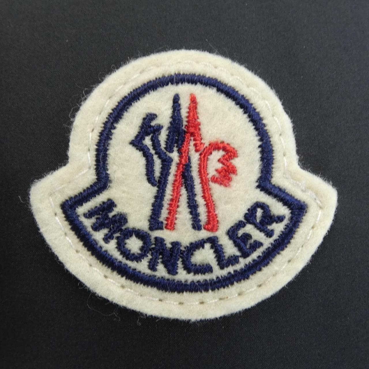 モンクレール MONCLER CARDAMINE ダウンベスト