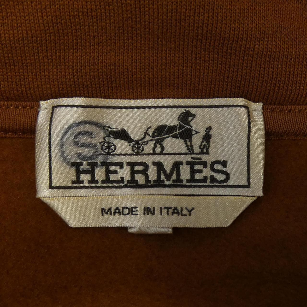 エルメス HERMES シュヴォーアンシンメトリー 357790HA パーカー