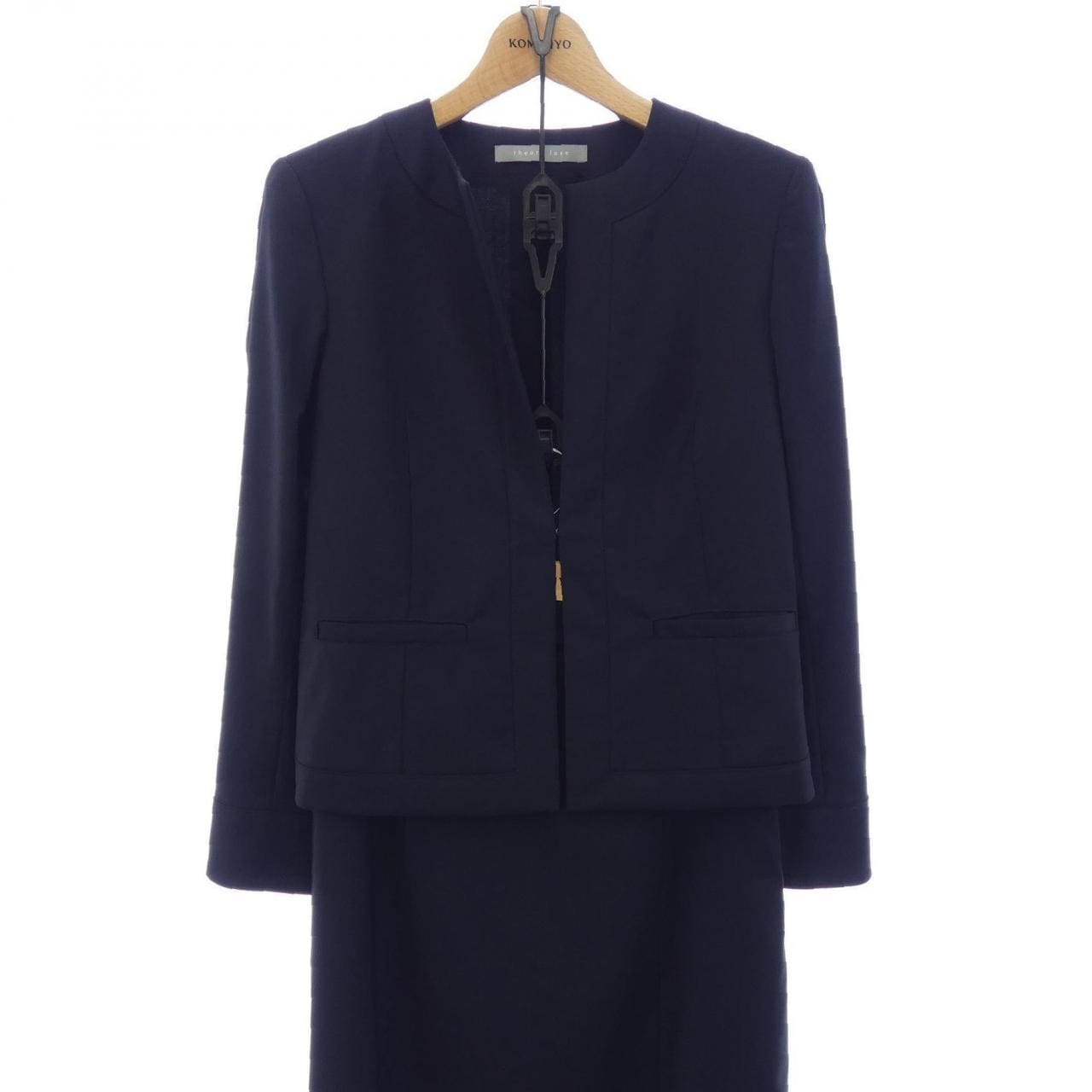 セオリーリュクス Theory luxe セットアップ