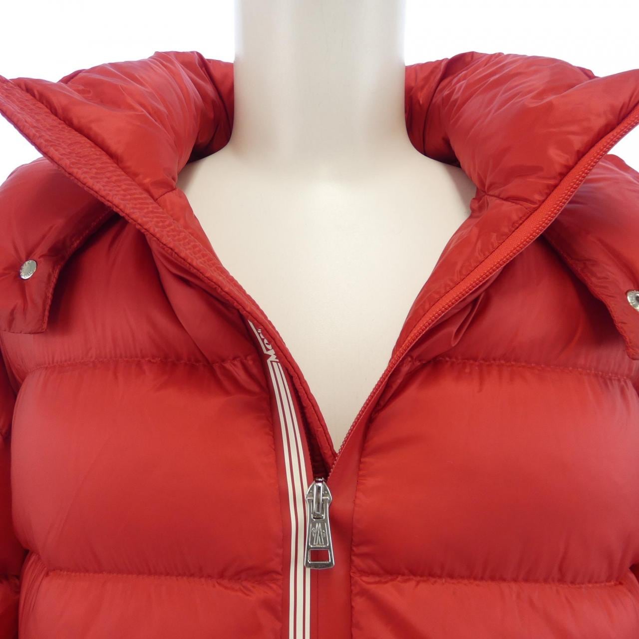 モンクレール MONCLER ダウンジャケット