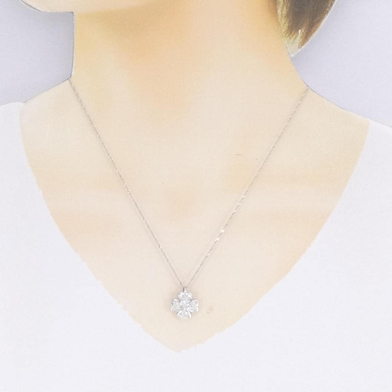 PT Clover Diamond Necklace 0.25CT