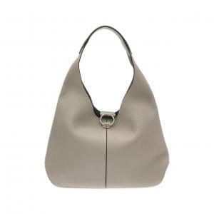 サルヴァトーレフェラガモ 21 0443 ショルダーバッグ