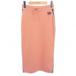 グッチ GUCCI ADIDAS 697710 XKCDQ スカート