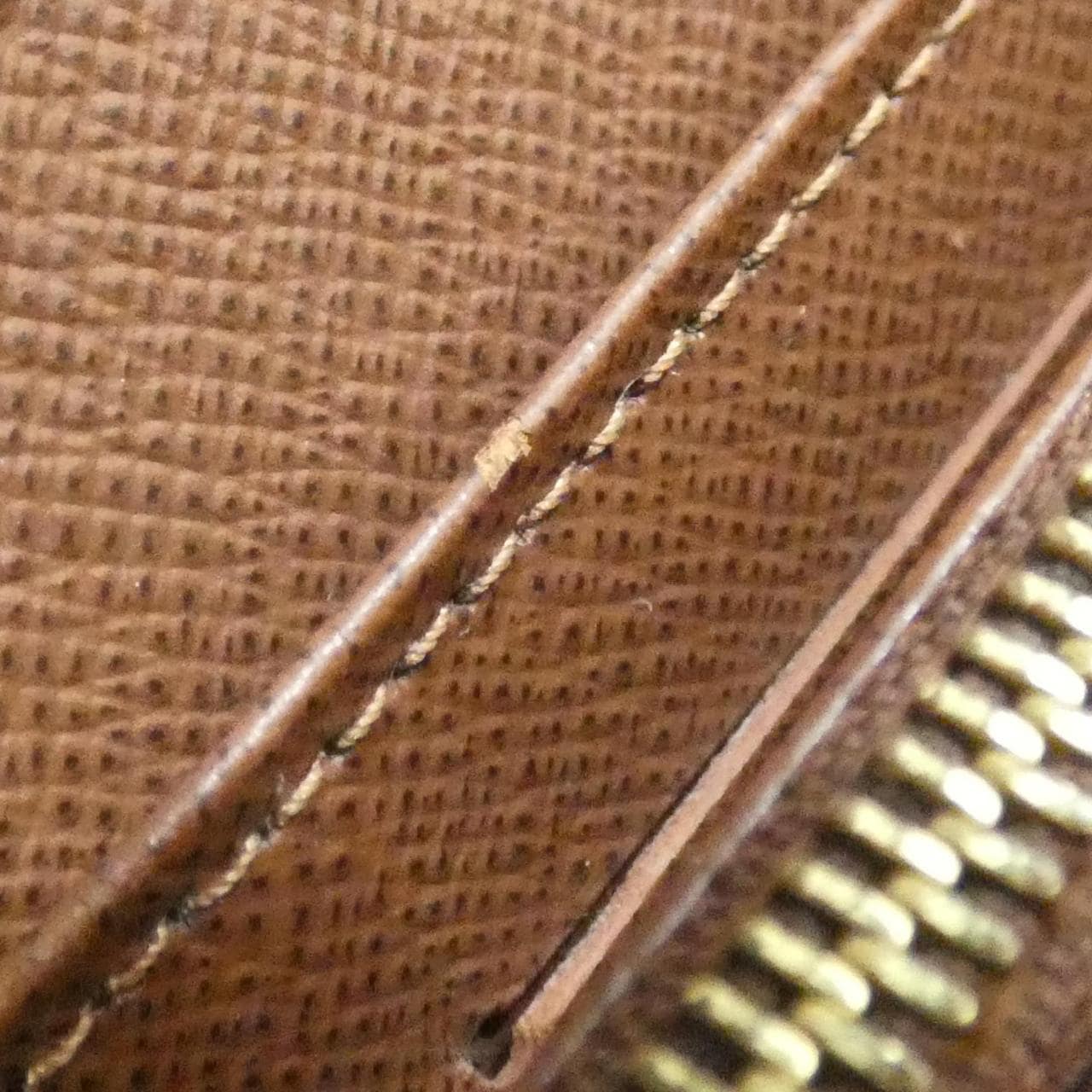 ルイヴィトン モノグラム ポルトフォイユ サラ M60531 財布