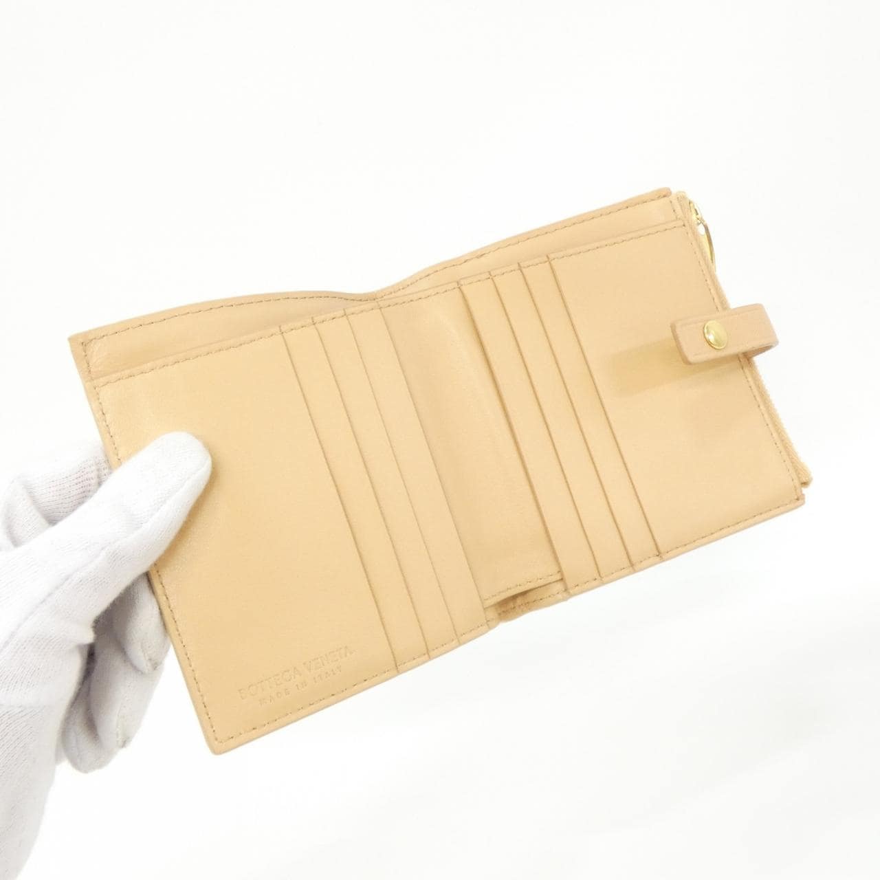 ボッテガヴェネタ 600270 VCPP3 財布