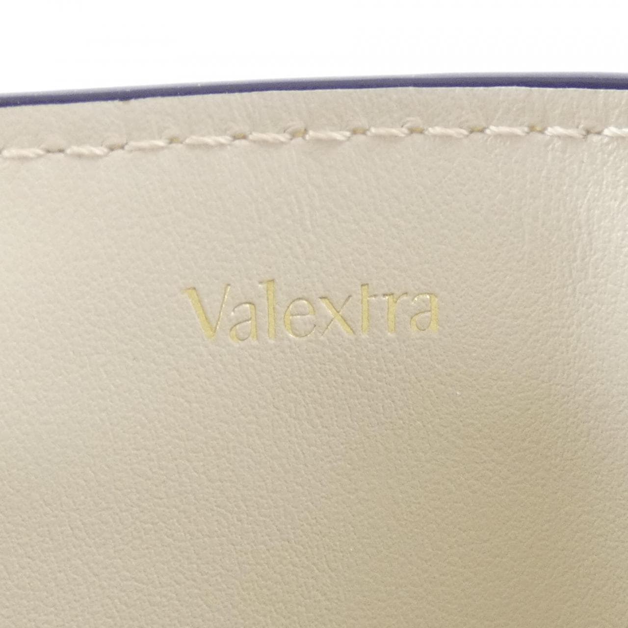 ヴァレクストラ VALEXTRA クロスボディ ソフト ドキュメント ホルダー SGSF0004028LOCPL99 BAG