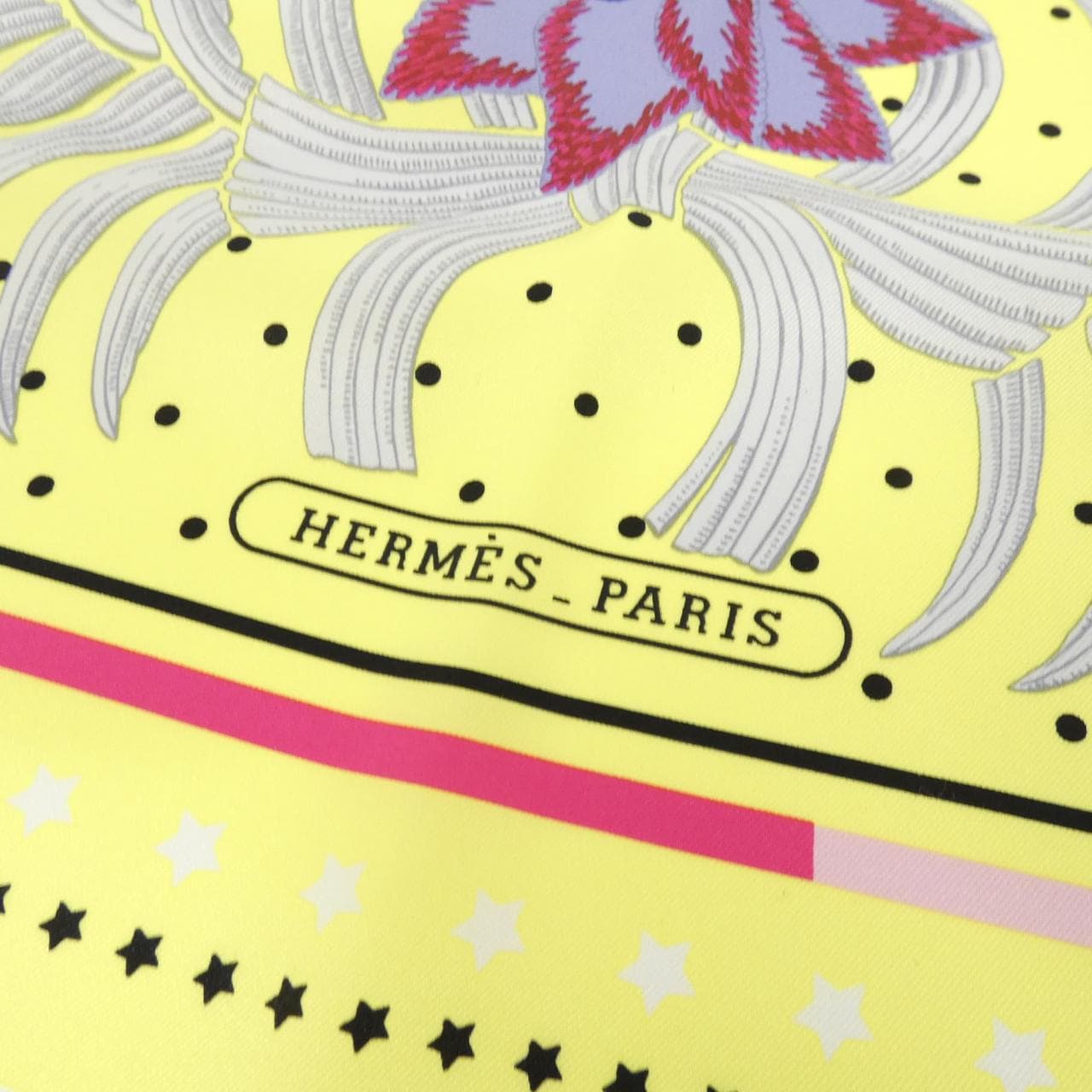 エルメス TIGRE ROYAL カレ スカーフ