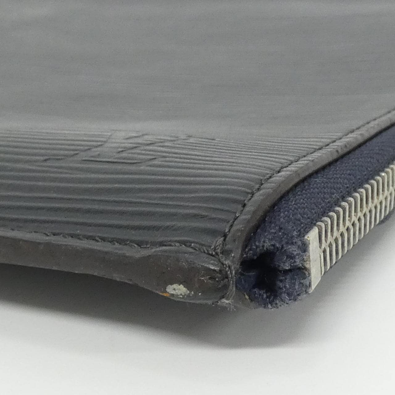 ルイヴィトン エピ ポシェット ジュール GM M58831 バッグ