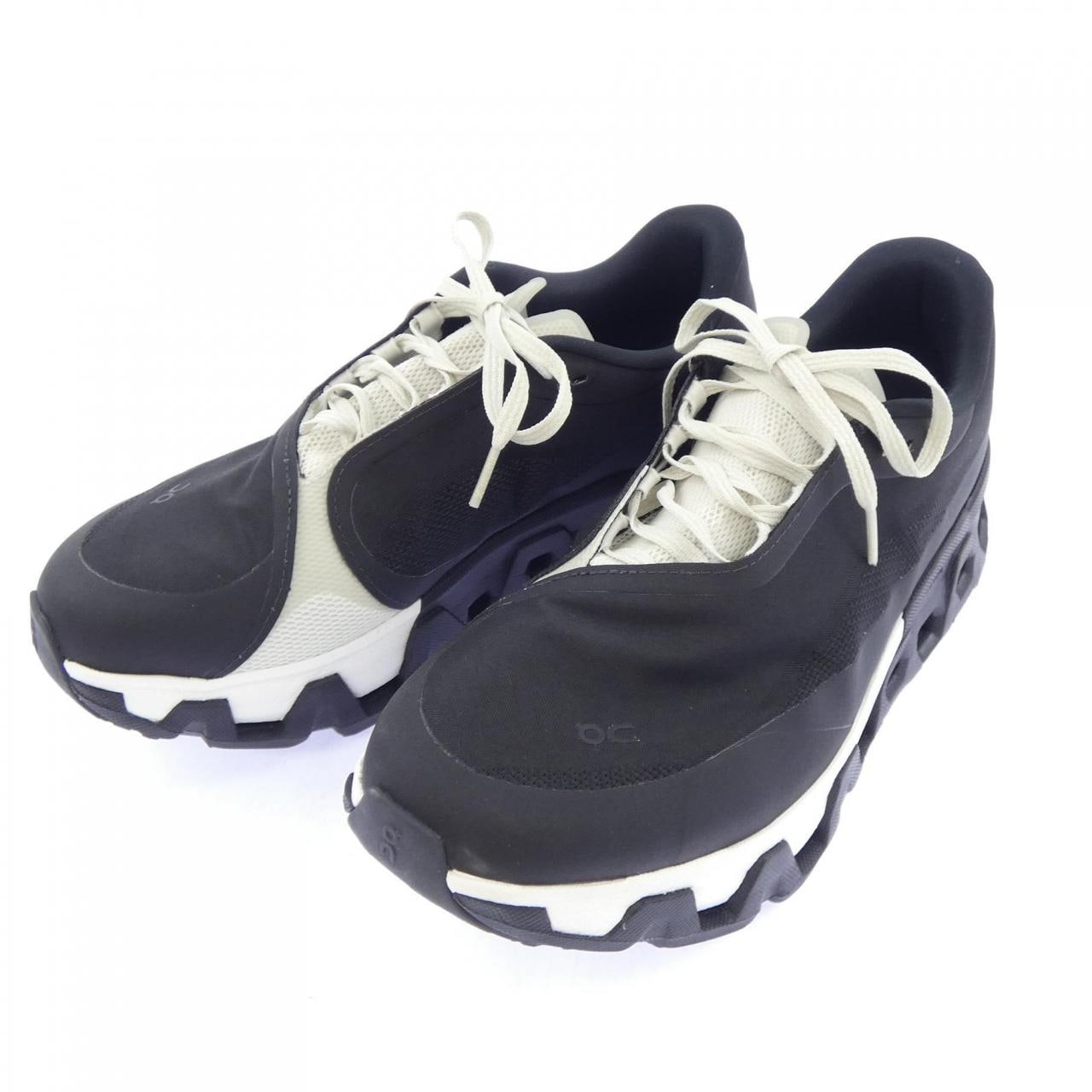 オン On スニーカー