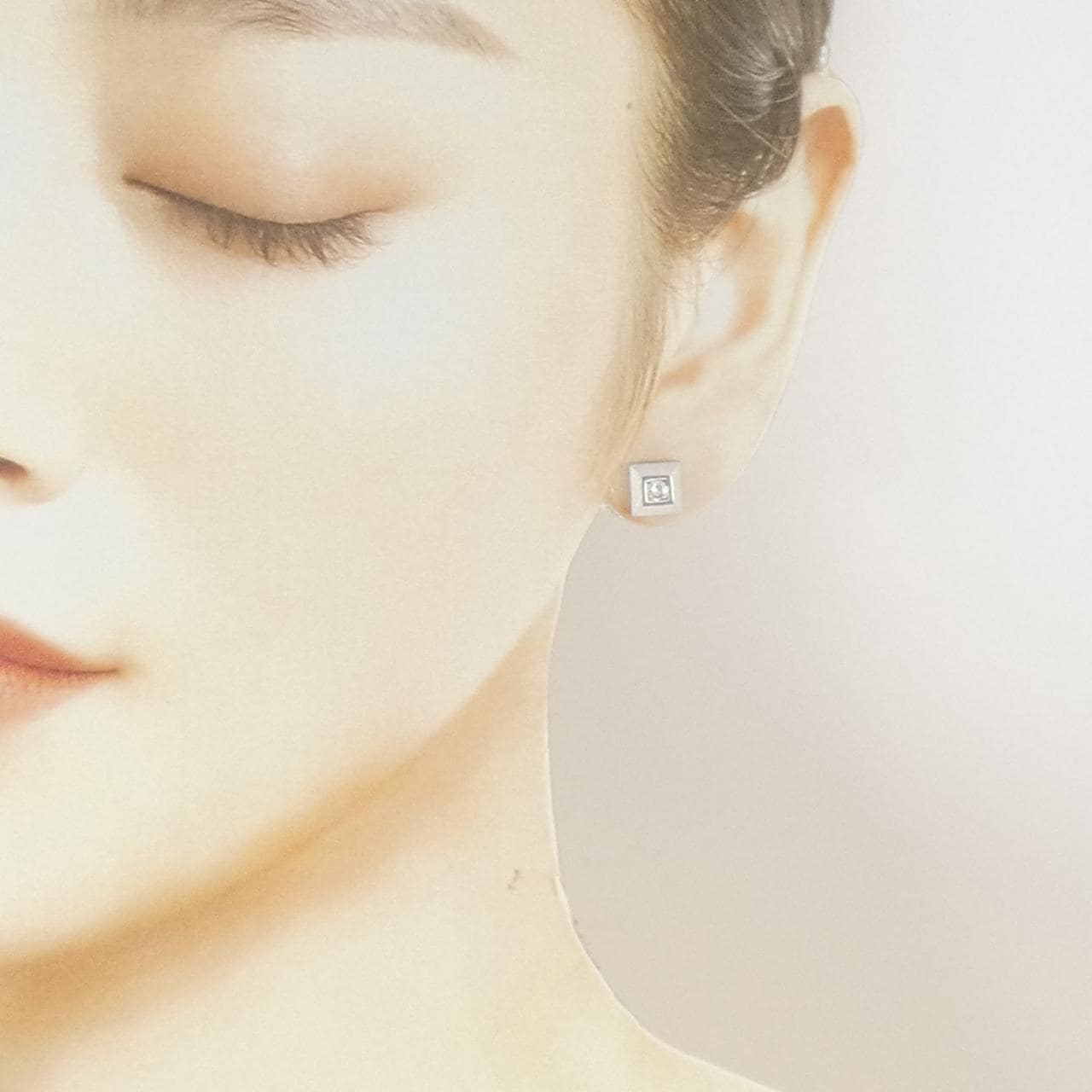 K14WG ダイヤモンド ピアス 0.26CT