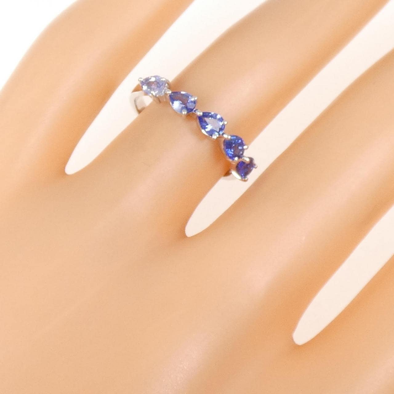 ポンテヴェキオ サファイヤ リング 0.85CT
