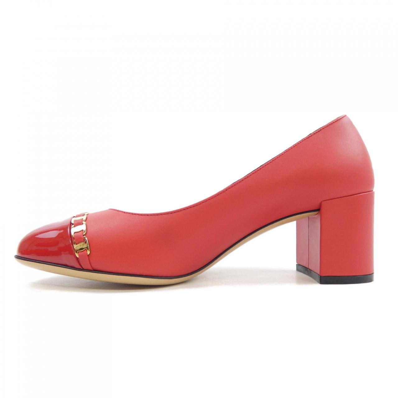 サルヴァトーレフェラガモ SALVATORE FERRAGAMO パンプス