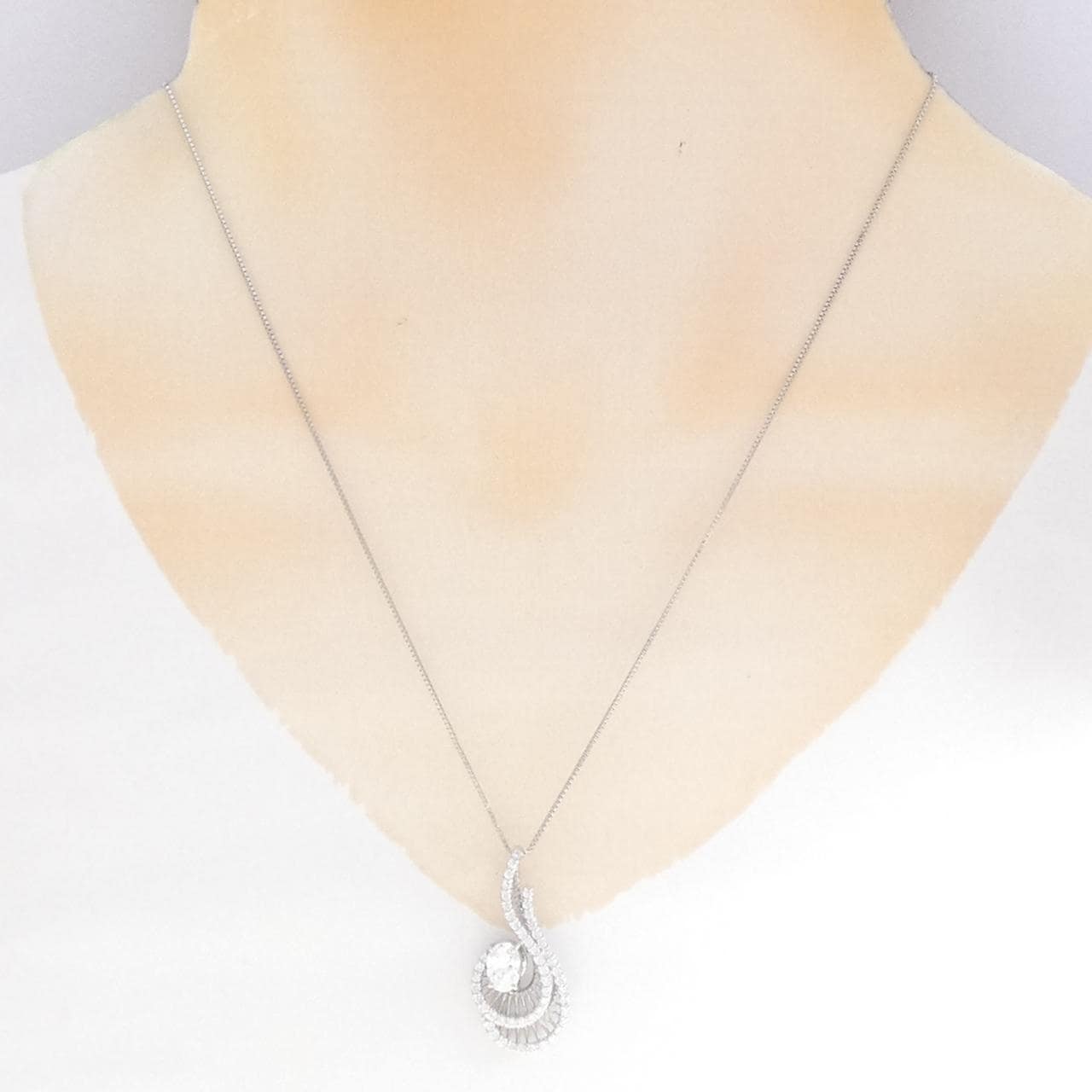 PT900/PT850 ダイヤモンド ネックレス 0.678CT F I1 オーバルカット