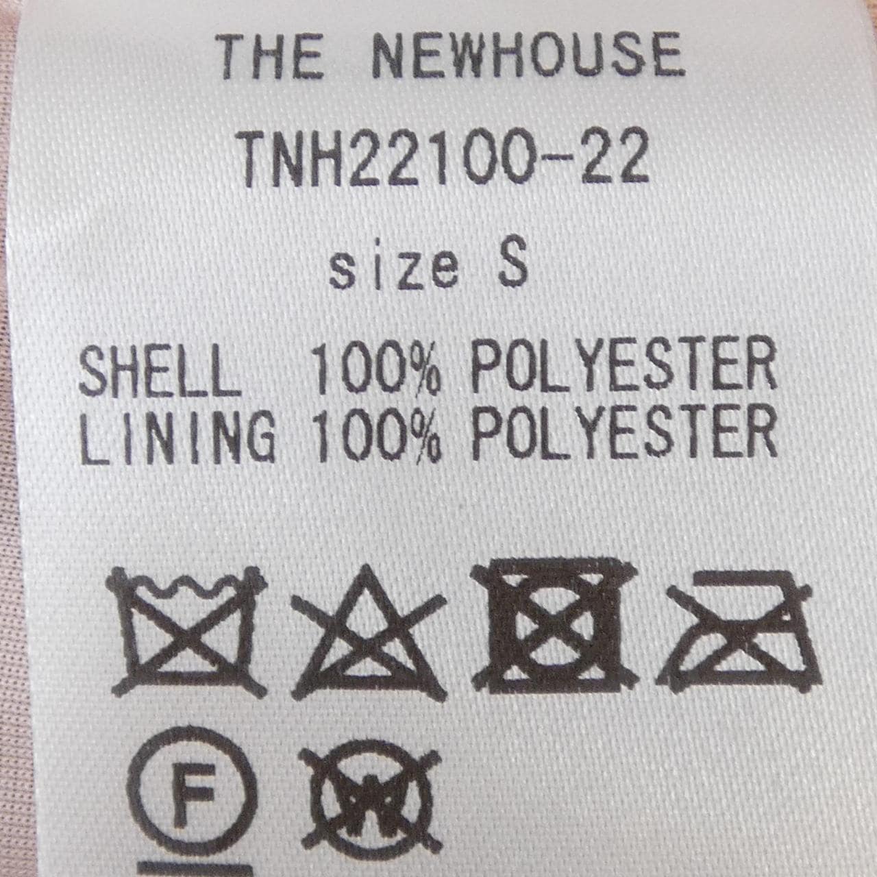 ザニューハウス THE NEWHOUSE トップス