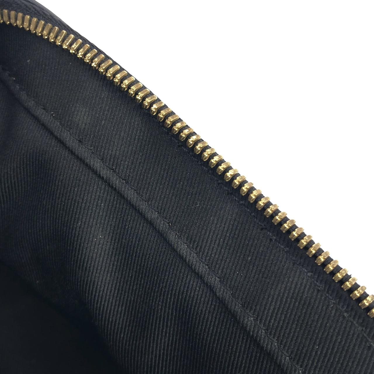 ルイヴィトン モノグラム サントンジュ M43555 ショルダーバッグ