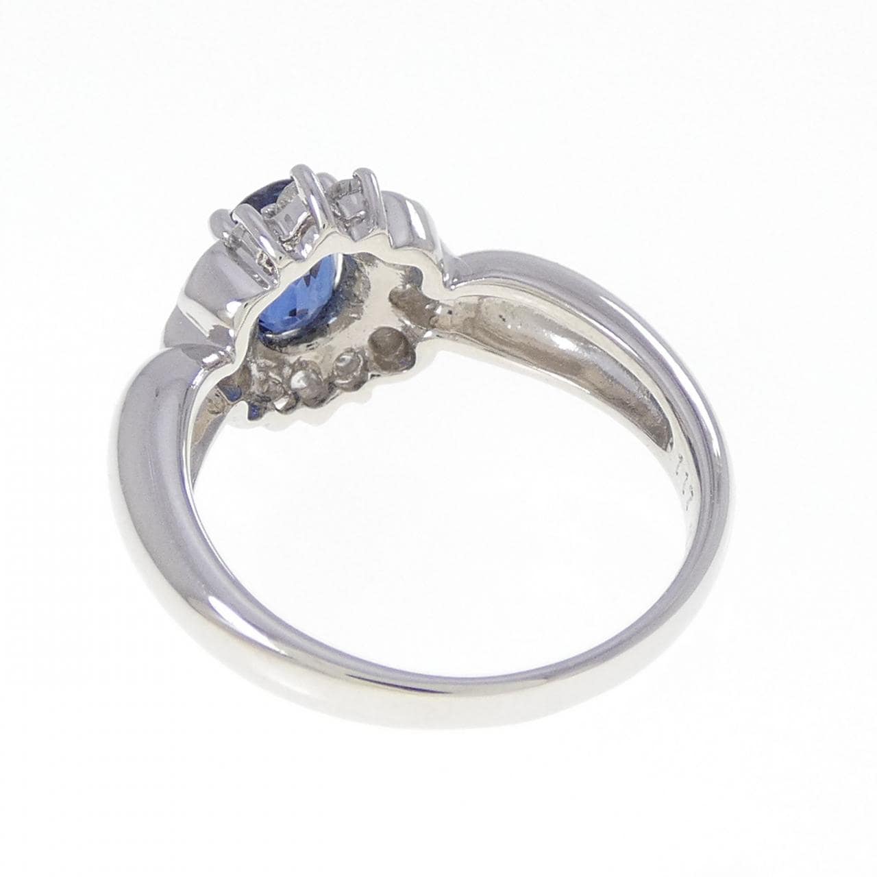 PT900 サファイヤ リング 1.17CT