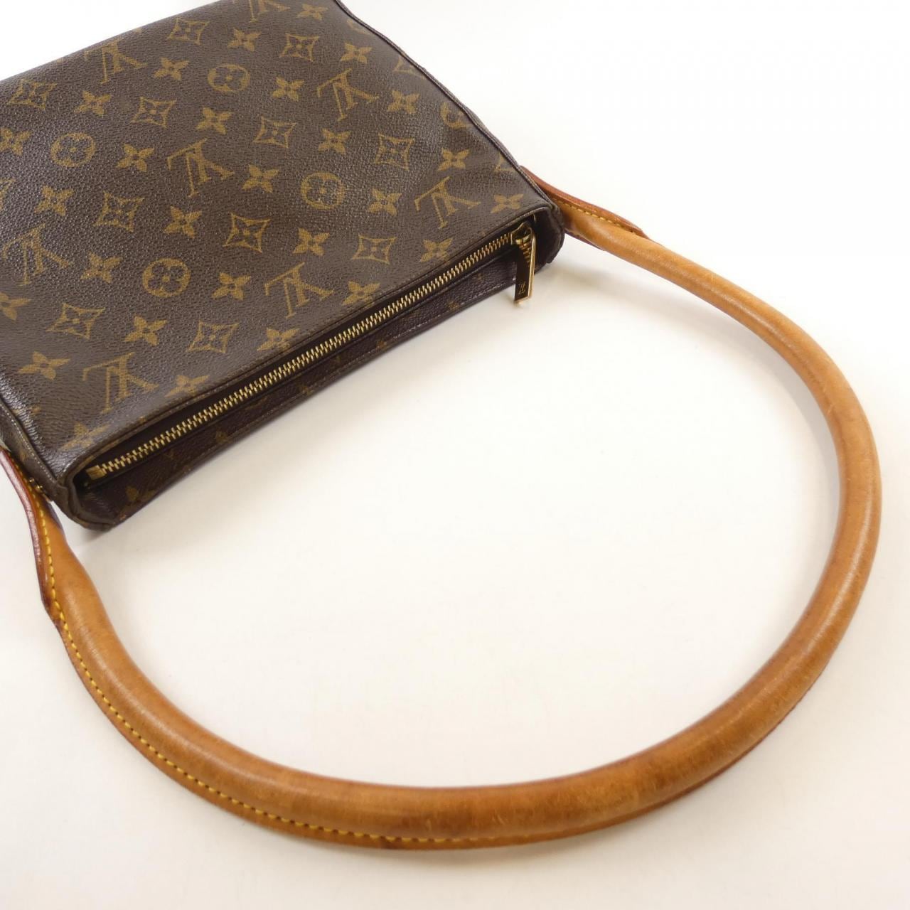 LOUIS VUITTON Monogram Looping MM M51146 Shoulder Bag