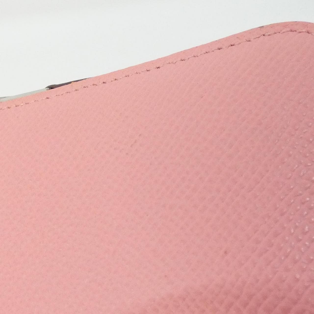 エルメス BRIDES DE GALA FANTOME POIS シルク イン コンパクト 075190CK 財布