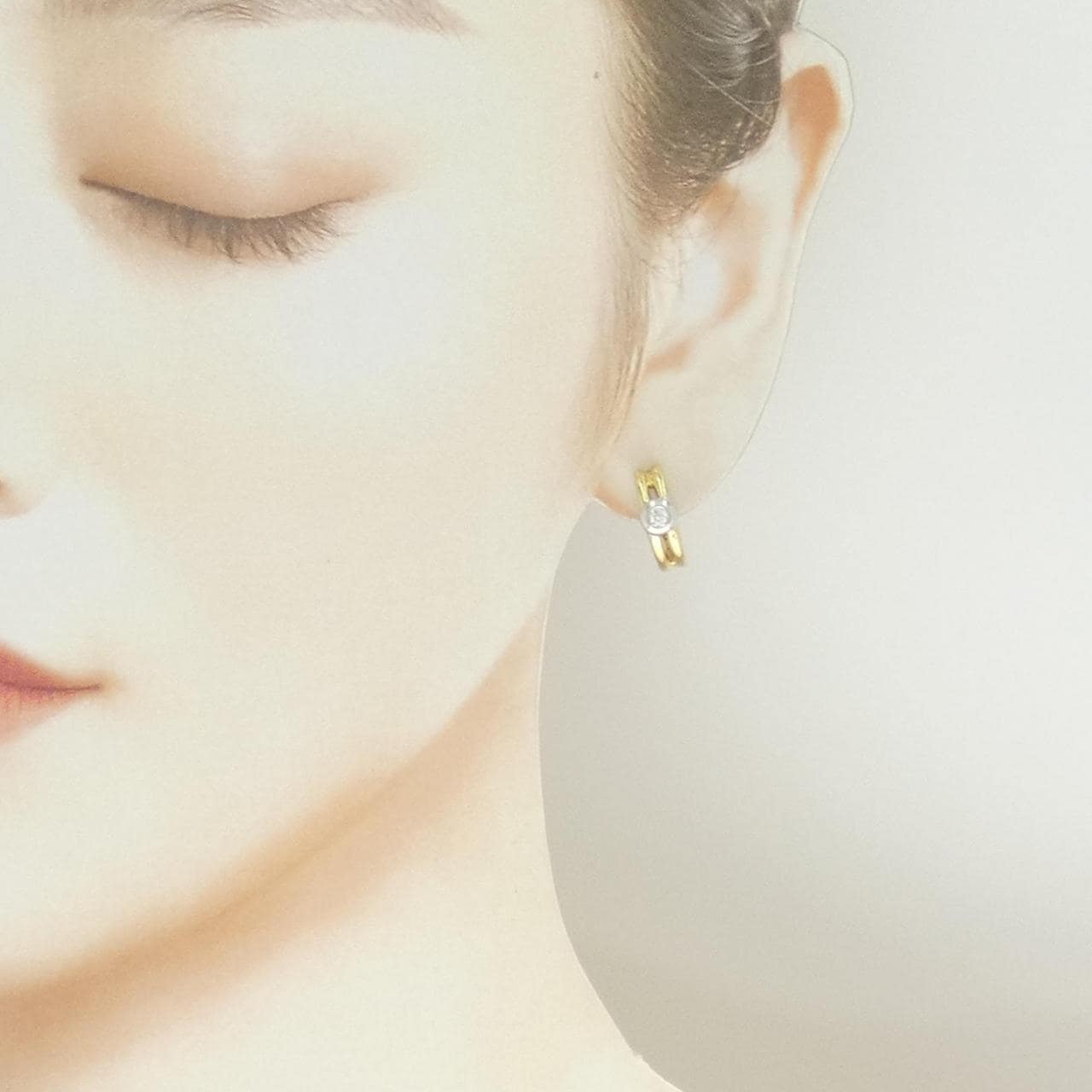 750YG/750WG ダイヤモンド ピアス