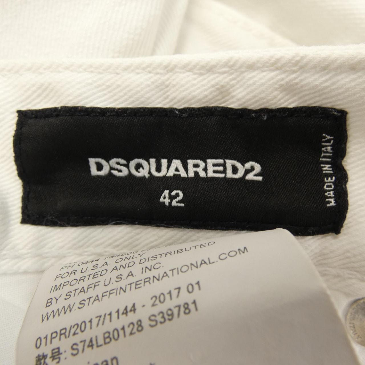 ディースクエアード DSQUARED2 S74LB0128 ジーンズ