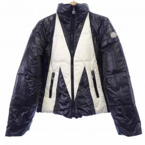 モンクレール MONCLER 47400/50/68959 ダウンジャケット
