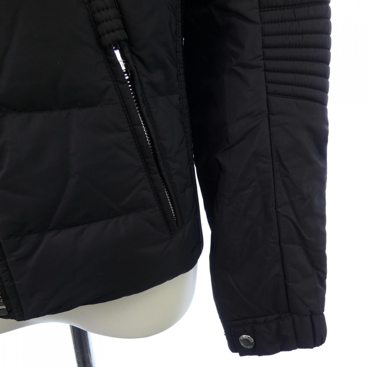 プラダ PRADA トライアングルロゴ 290545 R152 Q04 ダウンジャケット