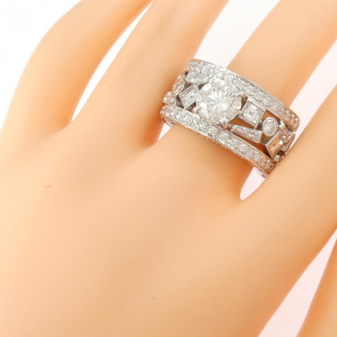 PT900 ダイヤモンド リング 2.166CT I VS1 Good