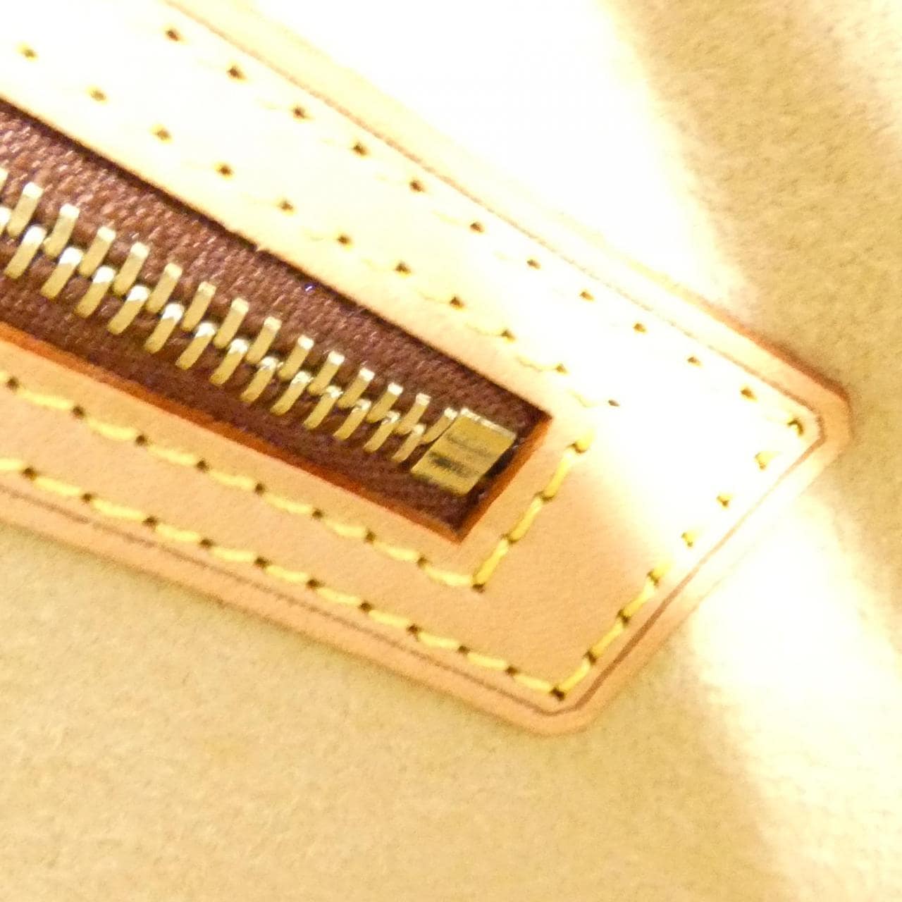 ルイヴィトン モノグラム シテ GM M51181 ショルダーバッグ