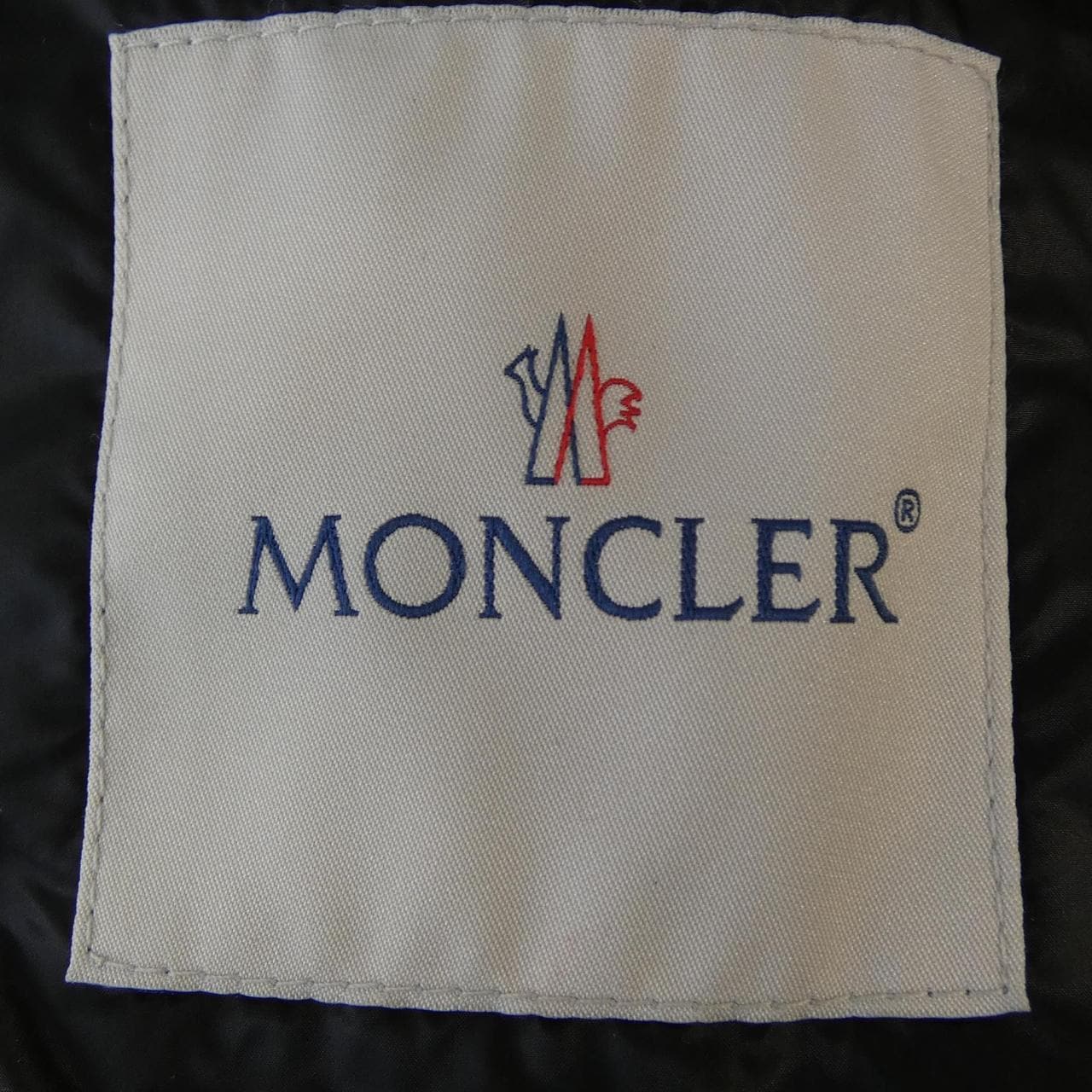 モンクレール MONCLER DEBISE ダウンジャケット
