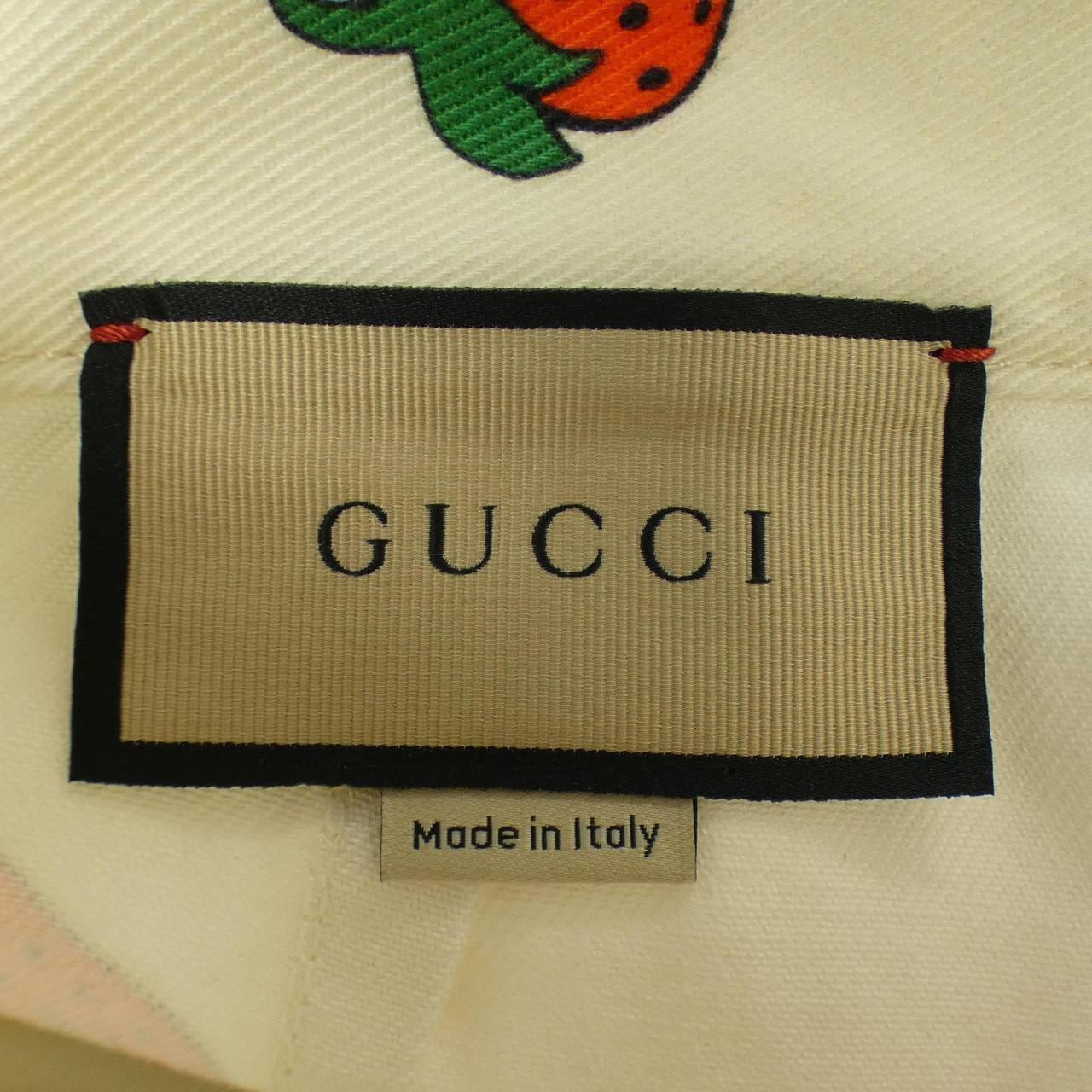 グッチ GUCCI ショートパンツ