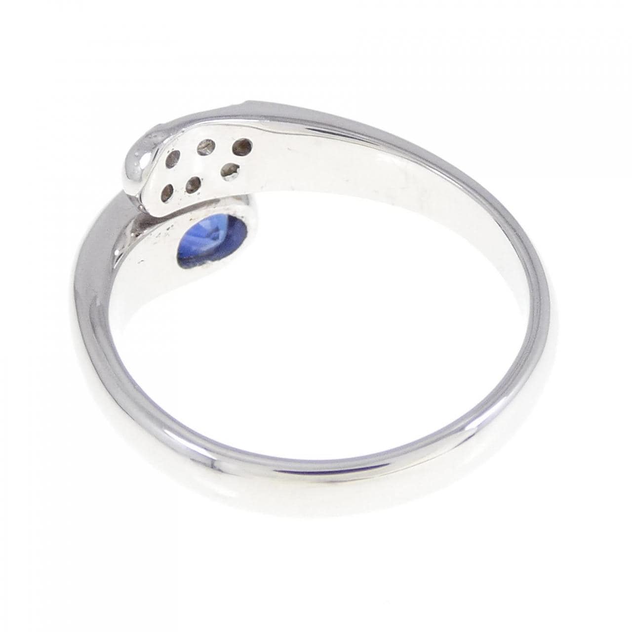 750WG sapphire ring