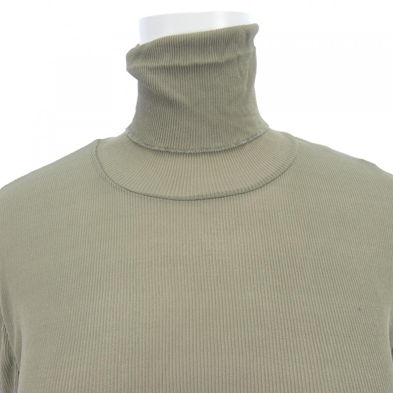 アミ AMI HTS301 トップス