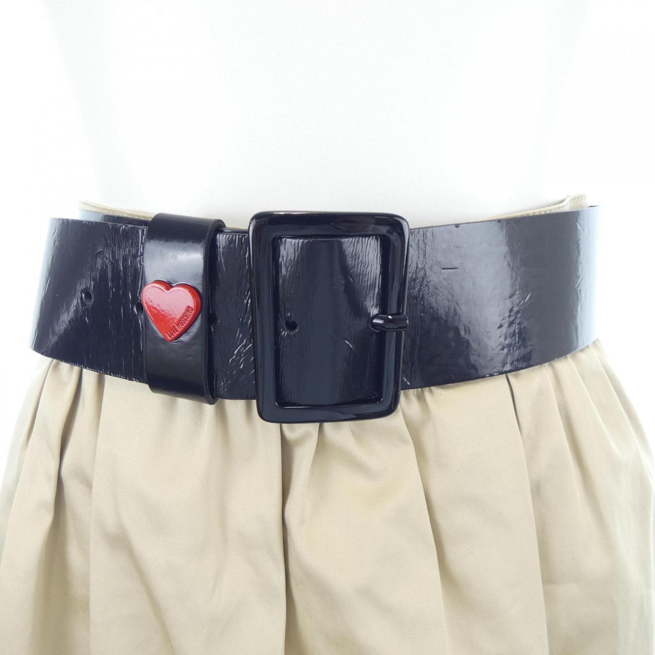 ラブモスキーノ LOVE MOSCHINO スカート