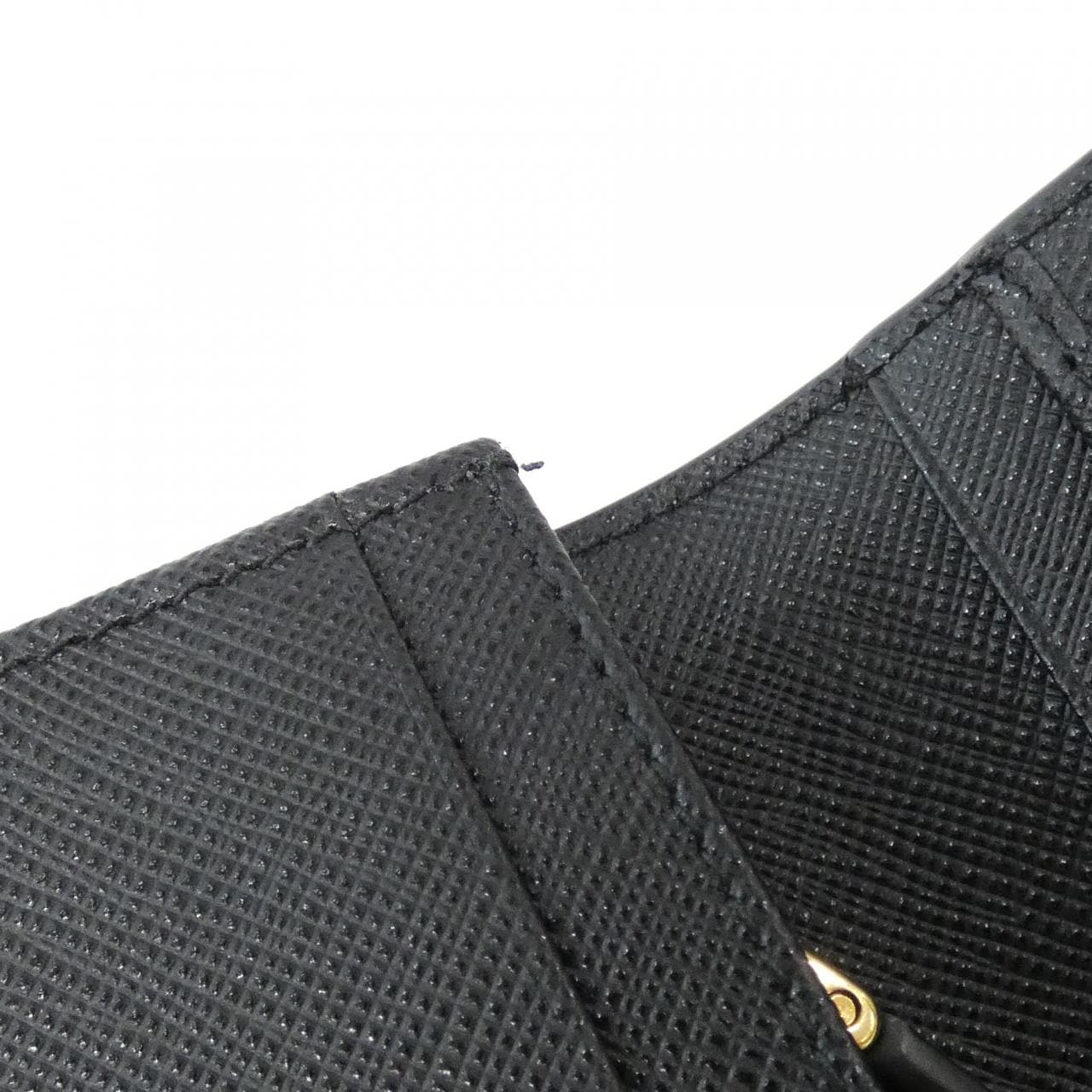 プラダ 2MV836 財布