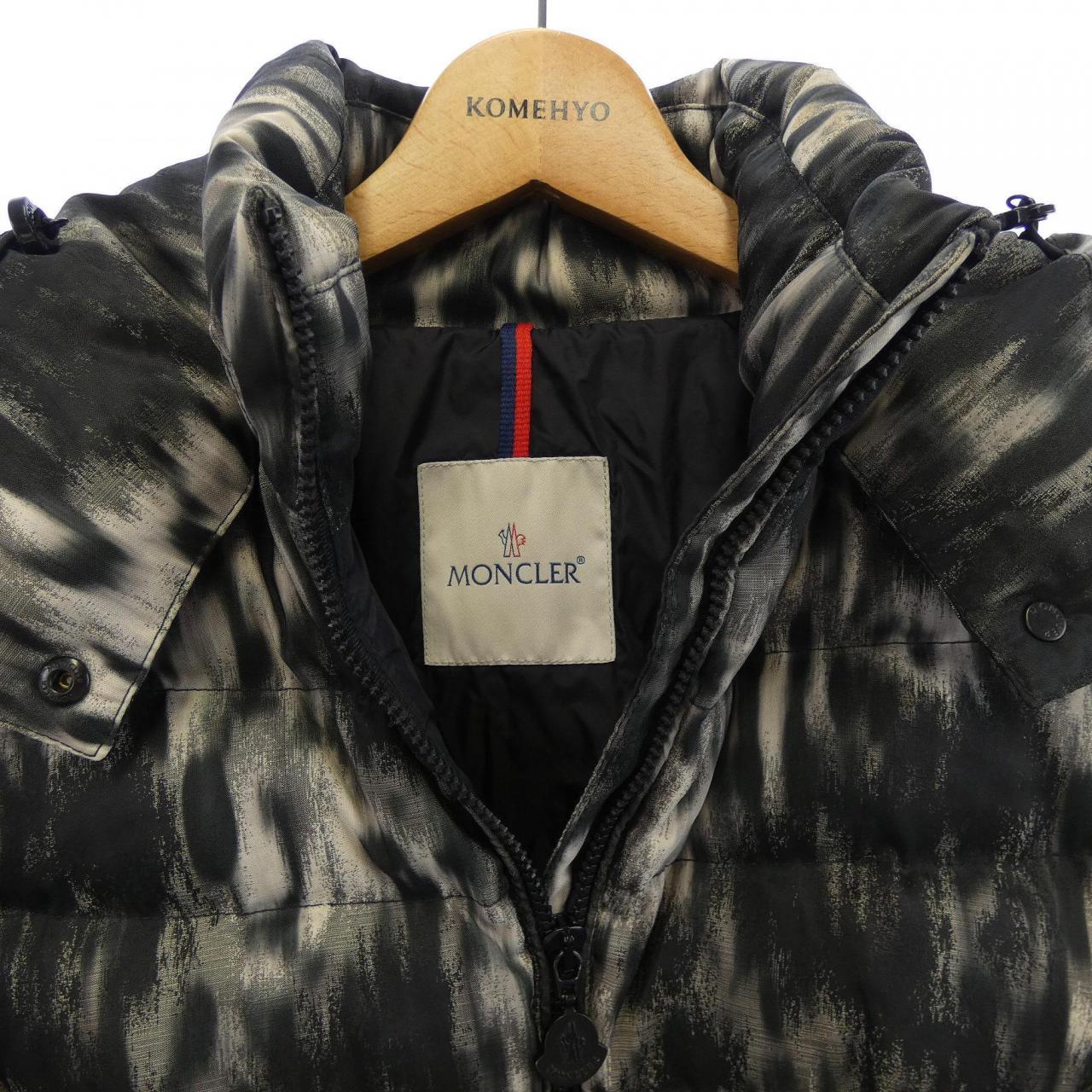 モンクレール MONCLER SABY ダウンジャケット