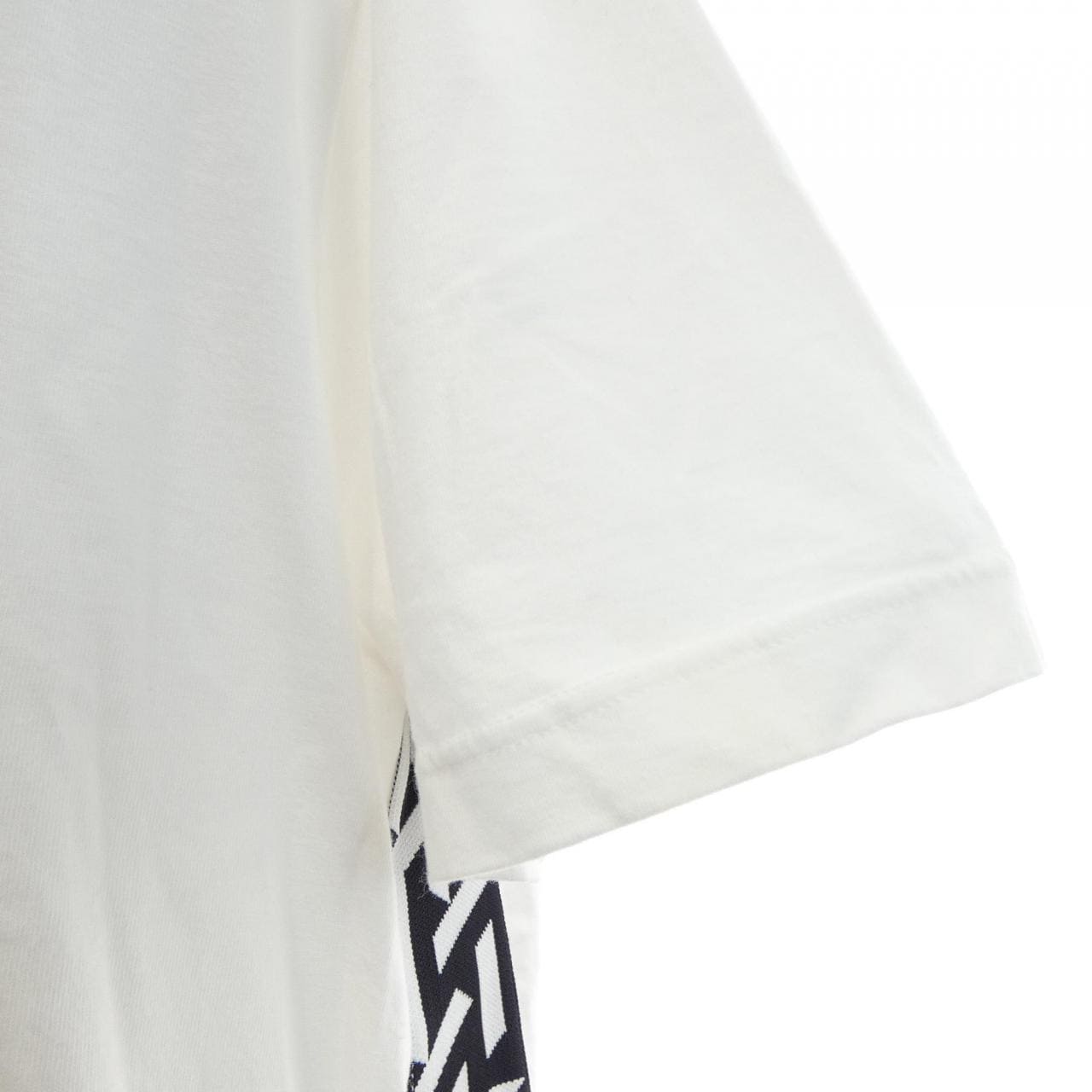 ヴェルサーチェ VERSACE 1003391 Tシャツ
