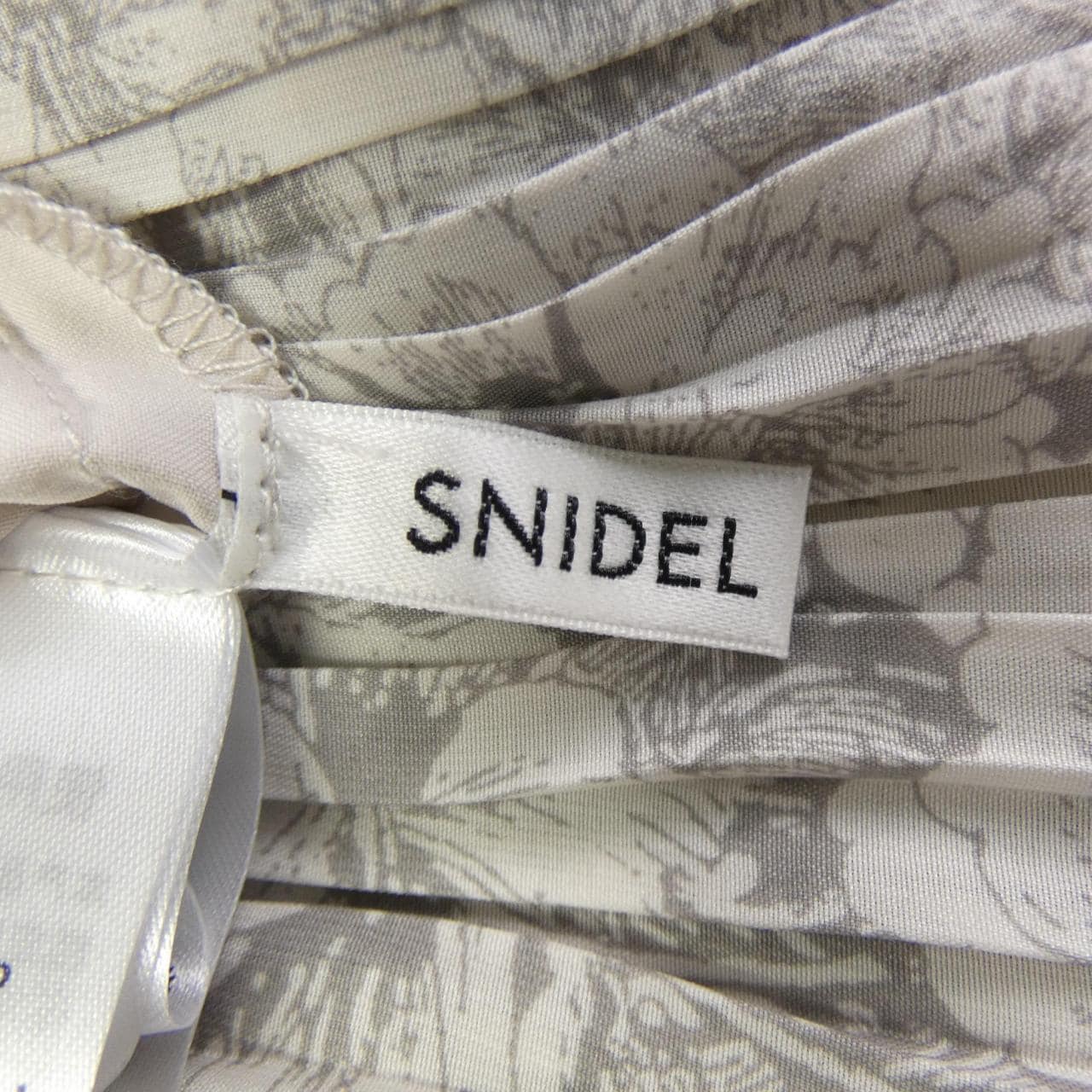 スナイデル Snidel スカート