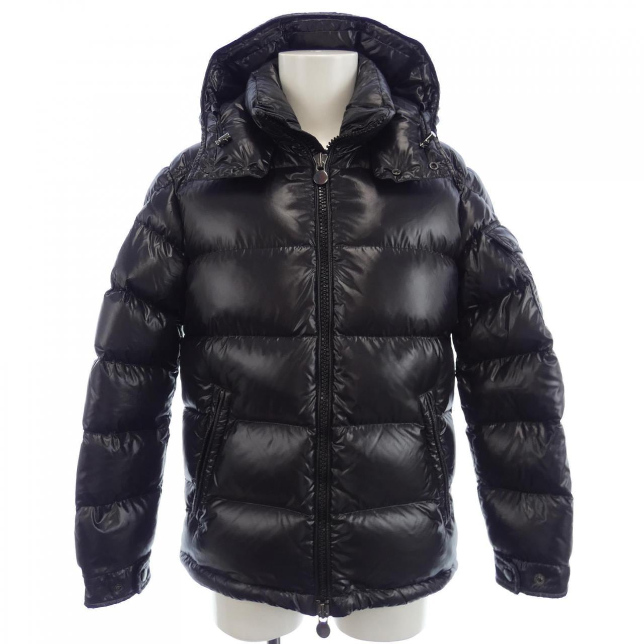 モンクレール MONCLER ダウンジャケット