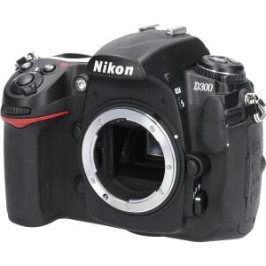 Ｄ３００