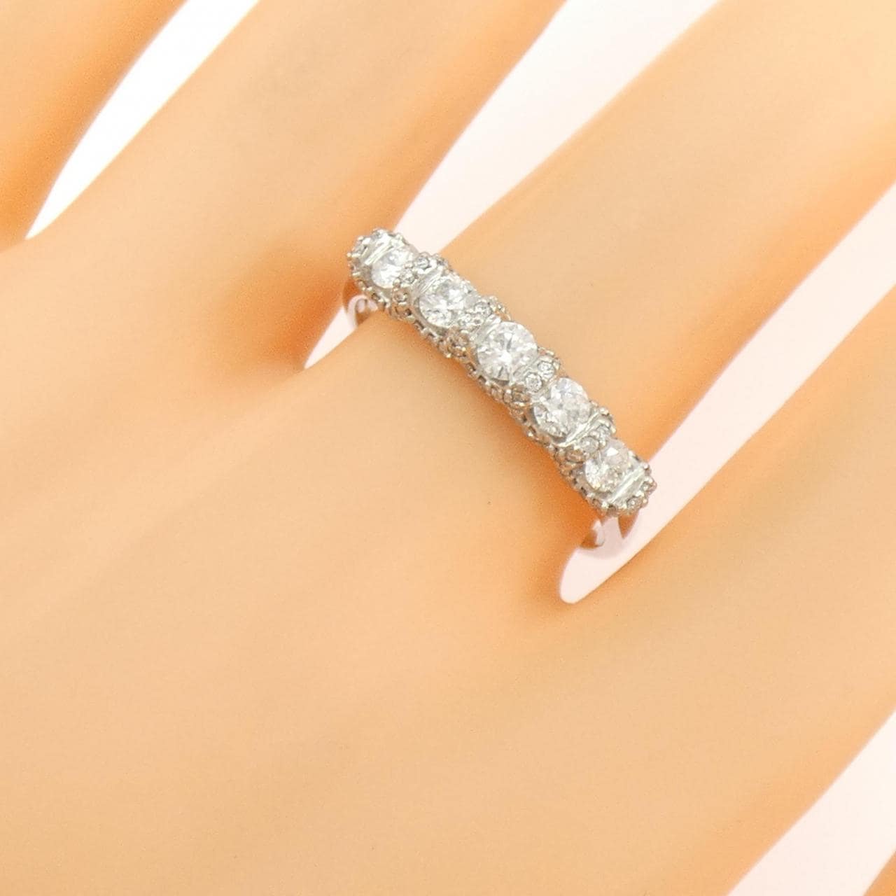 PT950 Diamond Ring 0.70CT