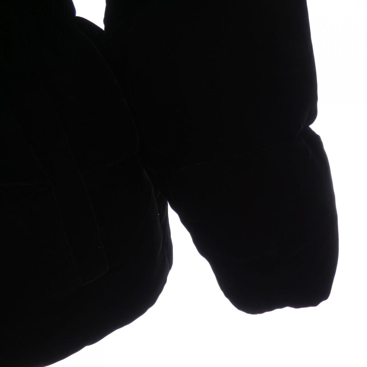 プラダ PRADA トライアングルロゴ 292214 SOOO 16AB ダウンジャケット