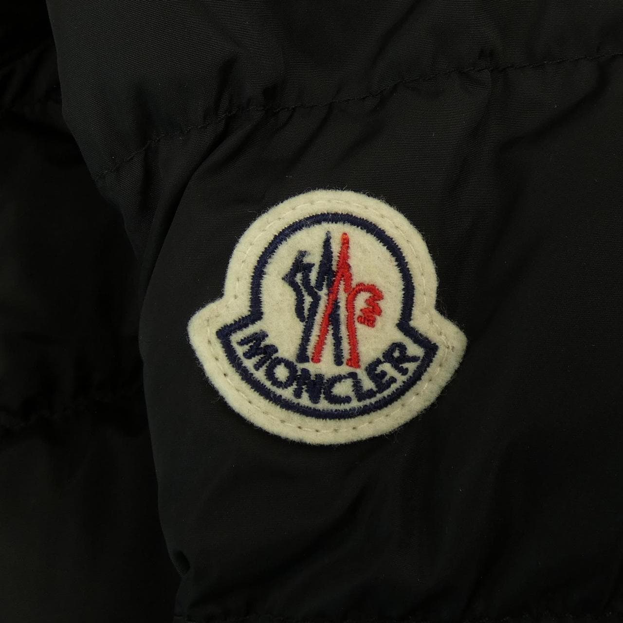 モンクレール MONCLER ダウンコート