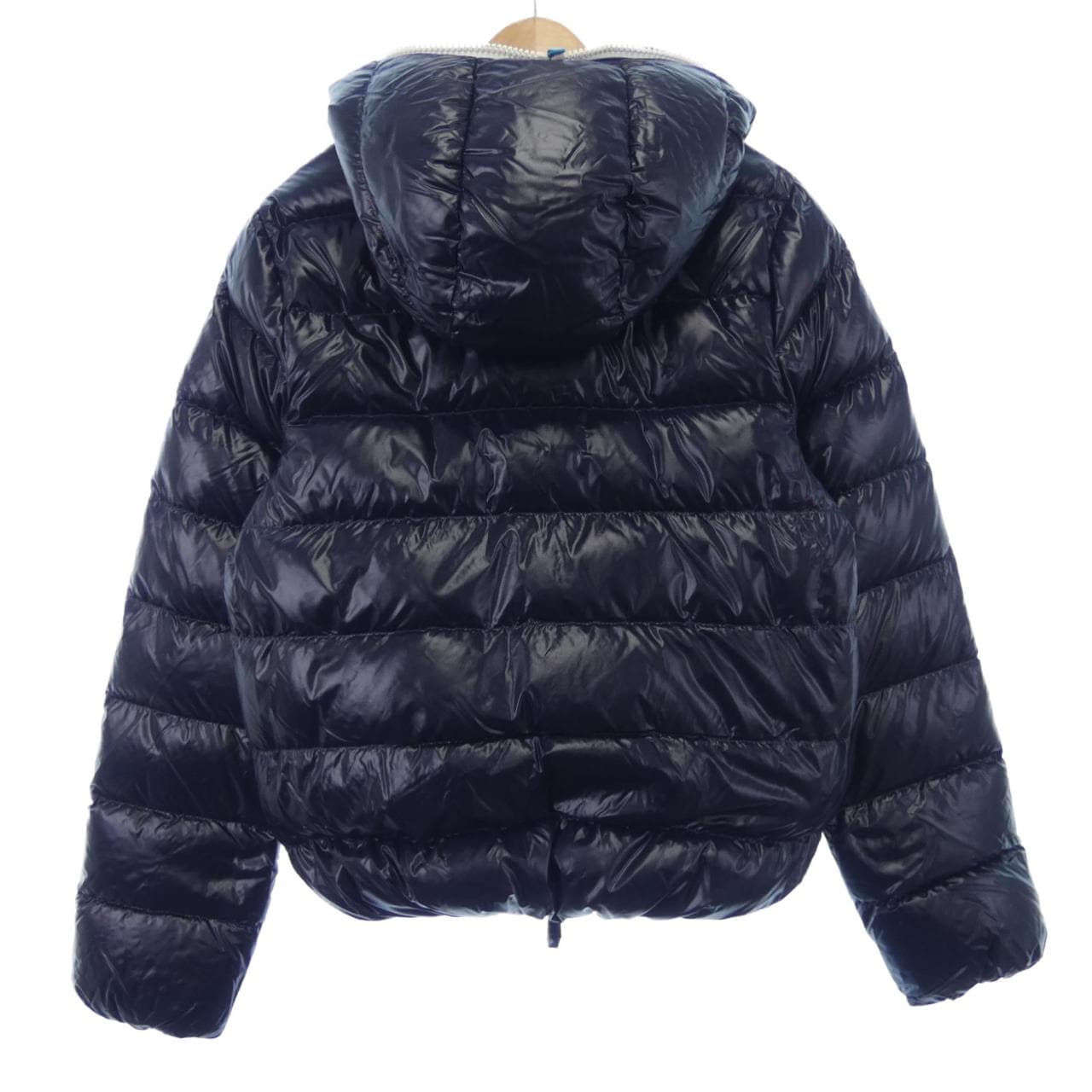 デュベティカ DUVETICA ダウンジャケット