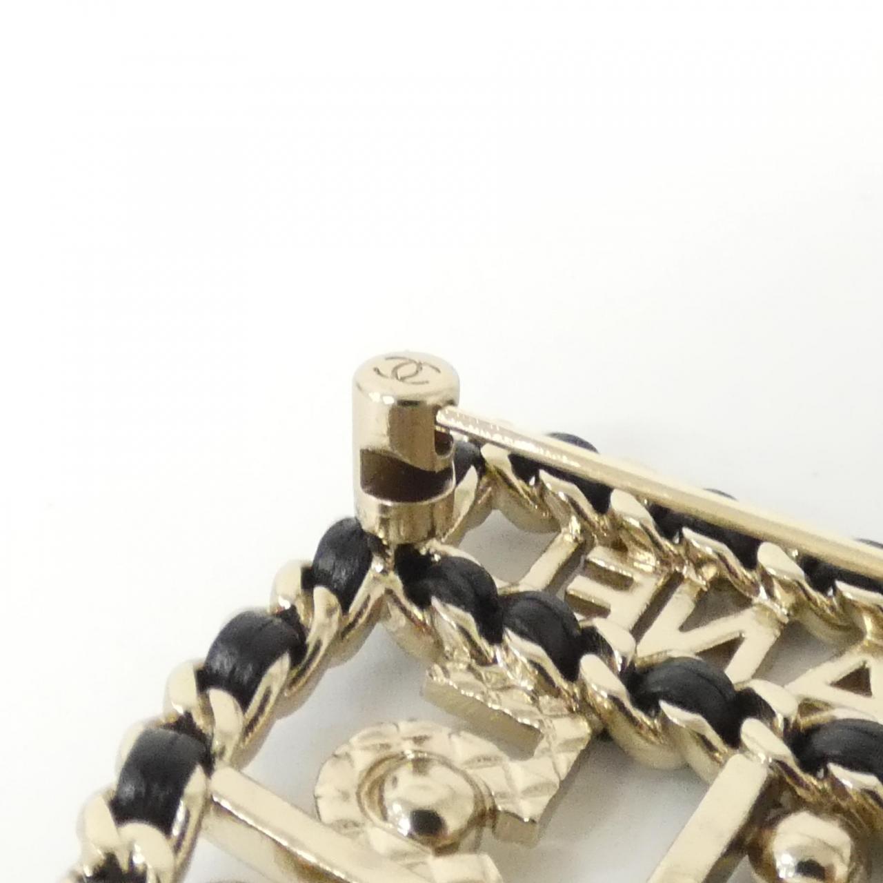 シャネル AB4702 ブローチ