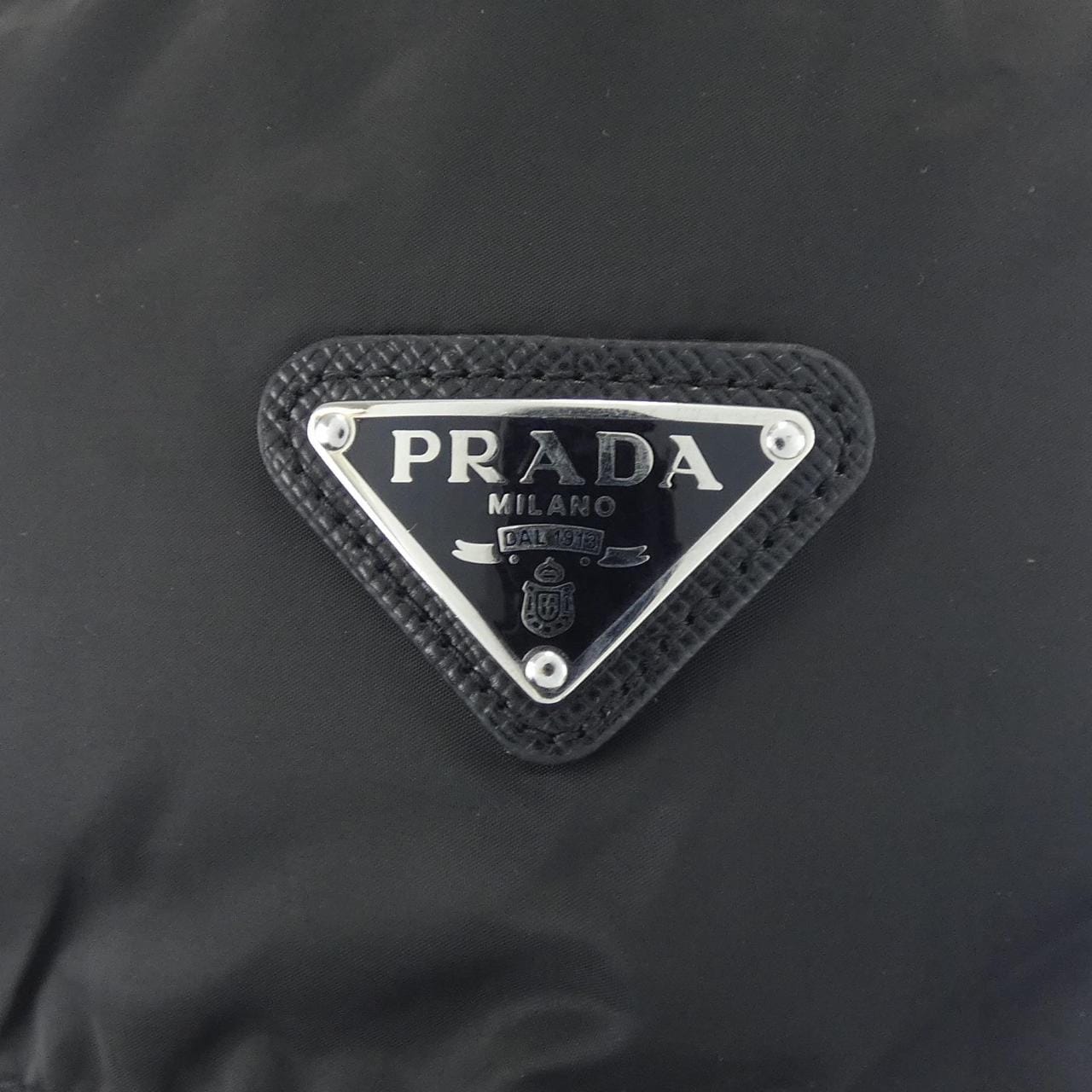 プラダ PRADA トライアングルロゴ 29X544 R182 1060 ダウンジャケット