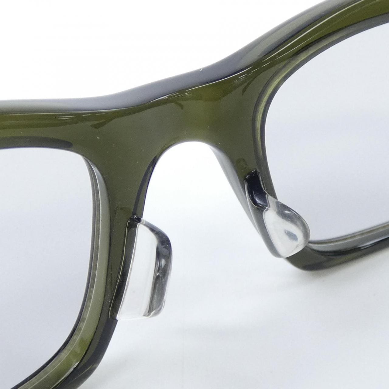 アイヴァン EYEVAN EYEWEAR