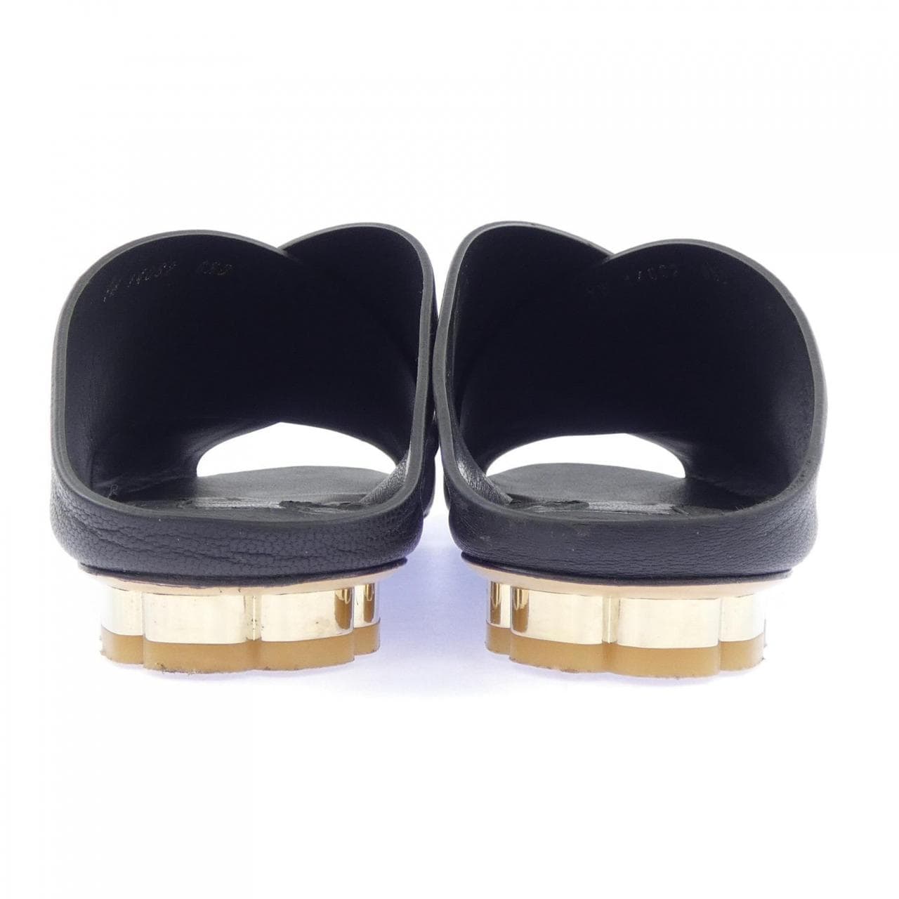 サルヴァトーレフェラガモ SALVATORE FERRAGAMO サンダル