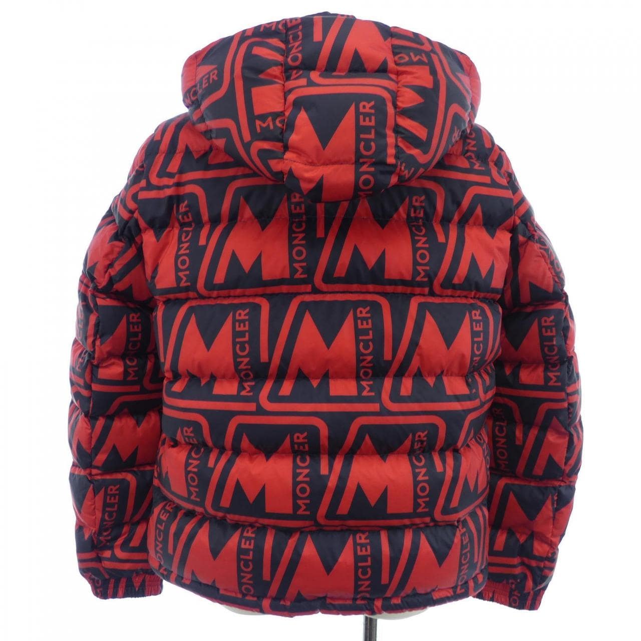 モンクレール MONCLER ダウンジャケット